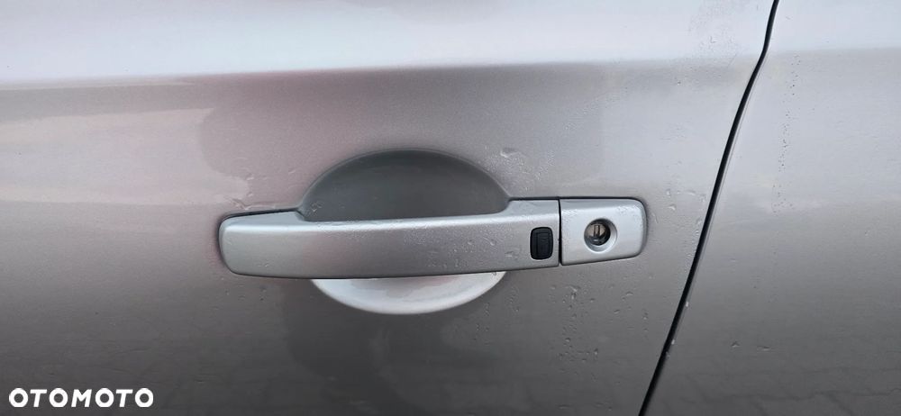 Nissan Qashqai 2.0 4x4 Tekna - 12