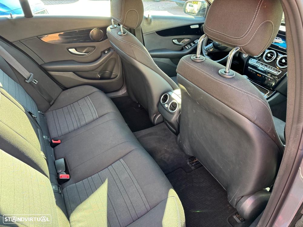 Mercedes-Benz C 200 d Business Solutions - 32