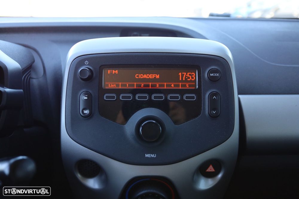 Peugeot 108 1.0 VTI Active - 12