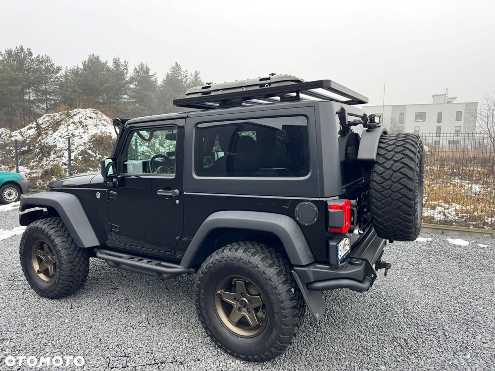 Jeep Wrangler - 7
