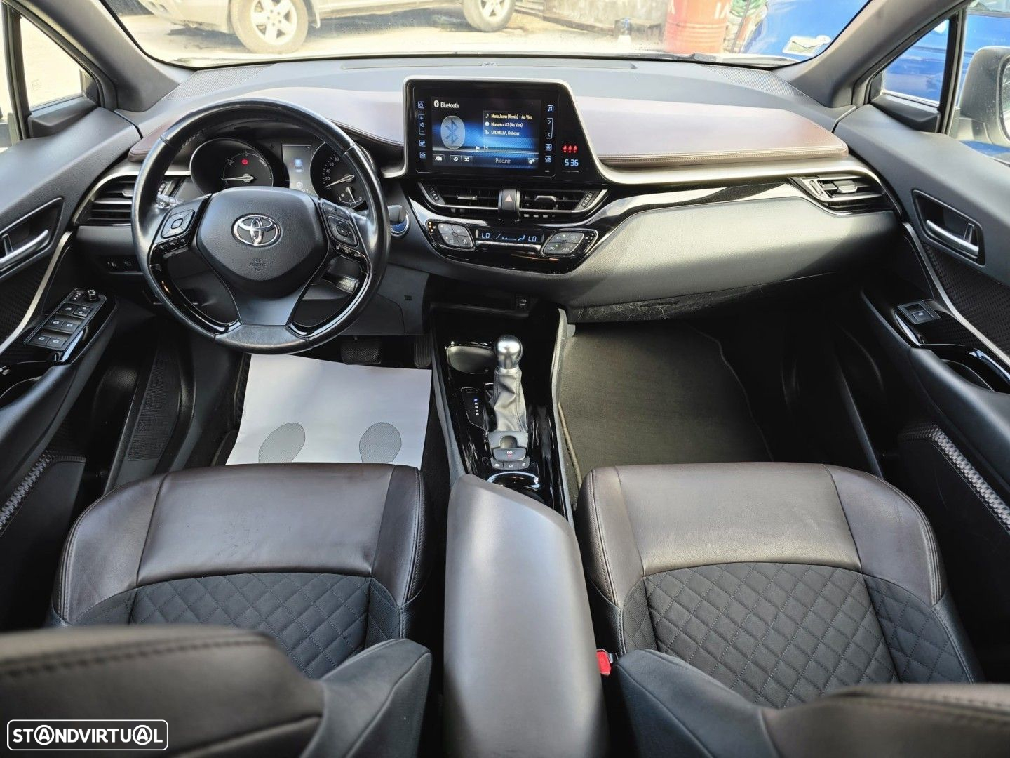 Toyota C-HR 1.8 HSD Exclusive+P.Luxury - 18