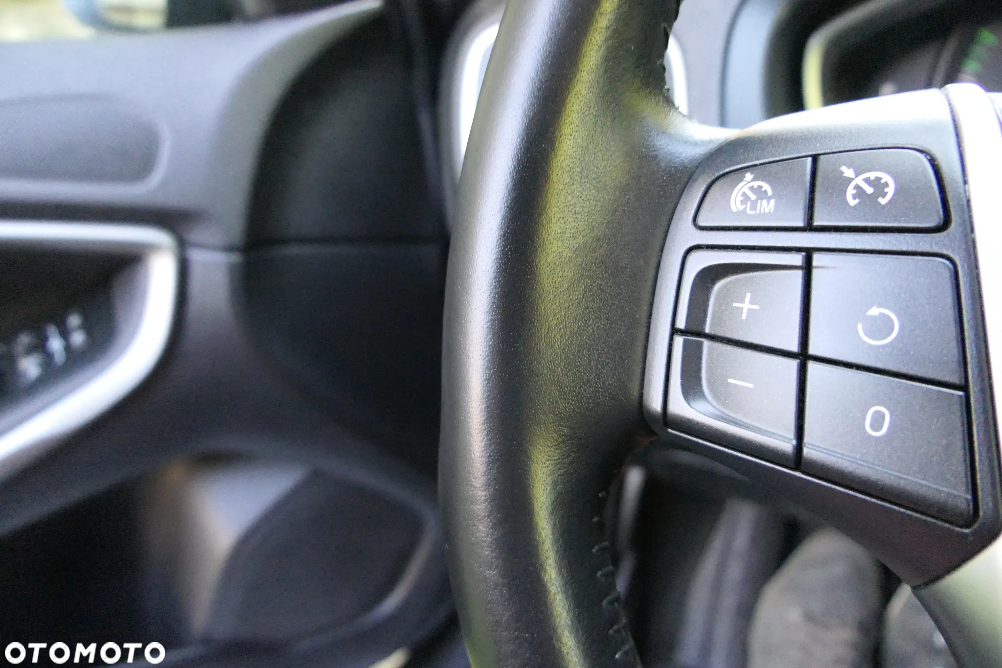 Volvo V40 D2 Drive-E Inscription - 19