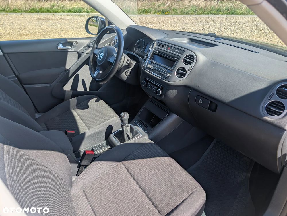 Volkswagen Tiguan 1.4 TSI Perfectline - 15