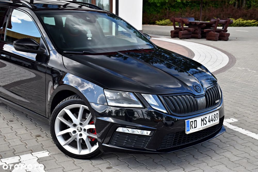 Skoda Octavia 2.0 TDI DSG RS - 6