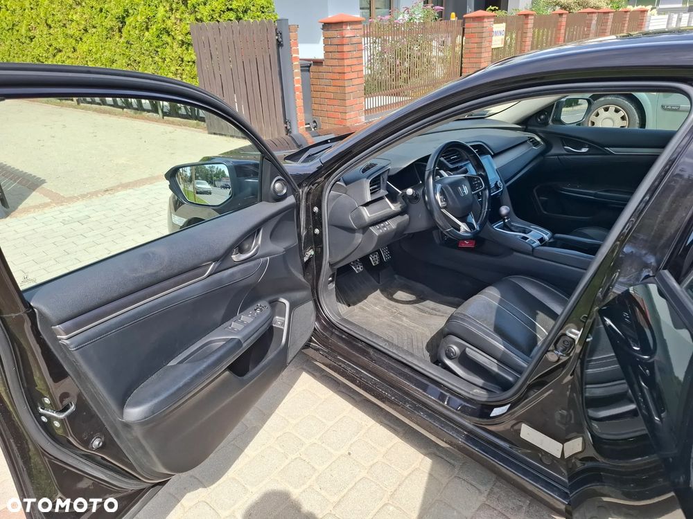 Honda Civic 1.5 T Executive - 13