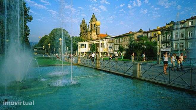 Prédio com projeto aprovado em Braga - Grande imagem: 3/4