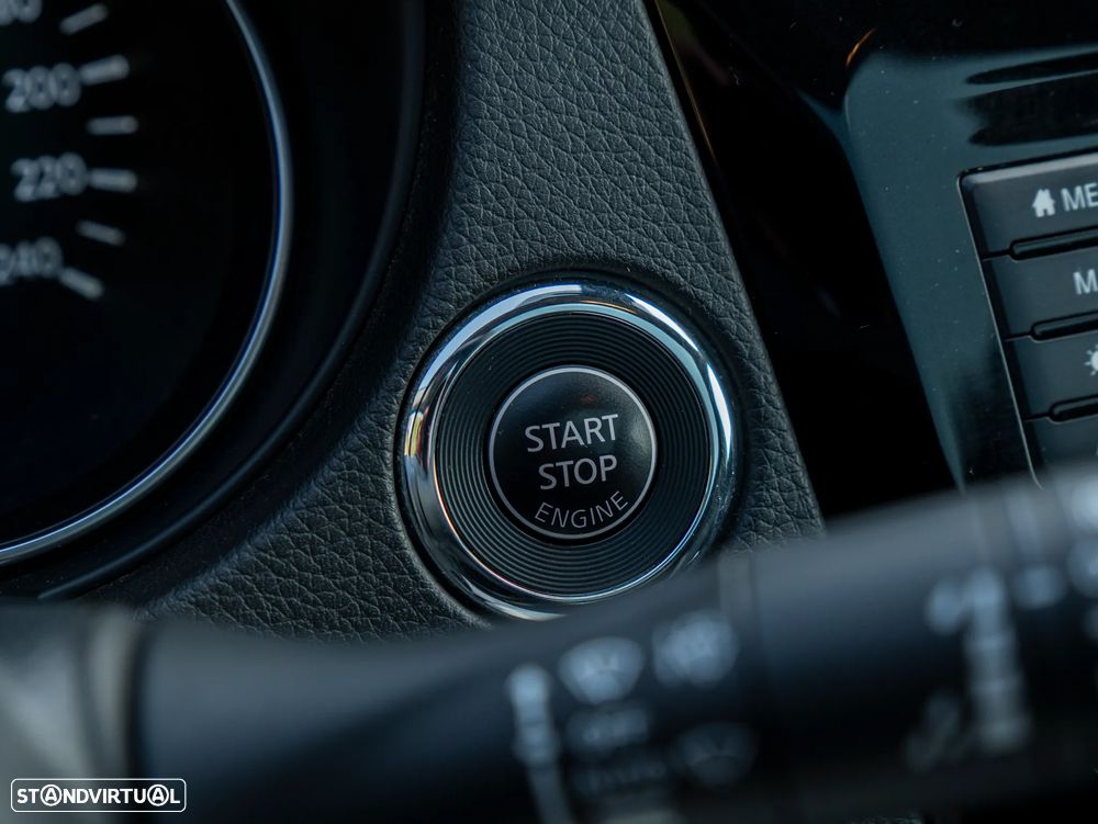 Nissan Qashqai 1.5 dCi DCT N-CONNECTA - 35