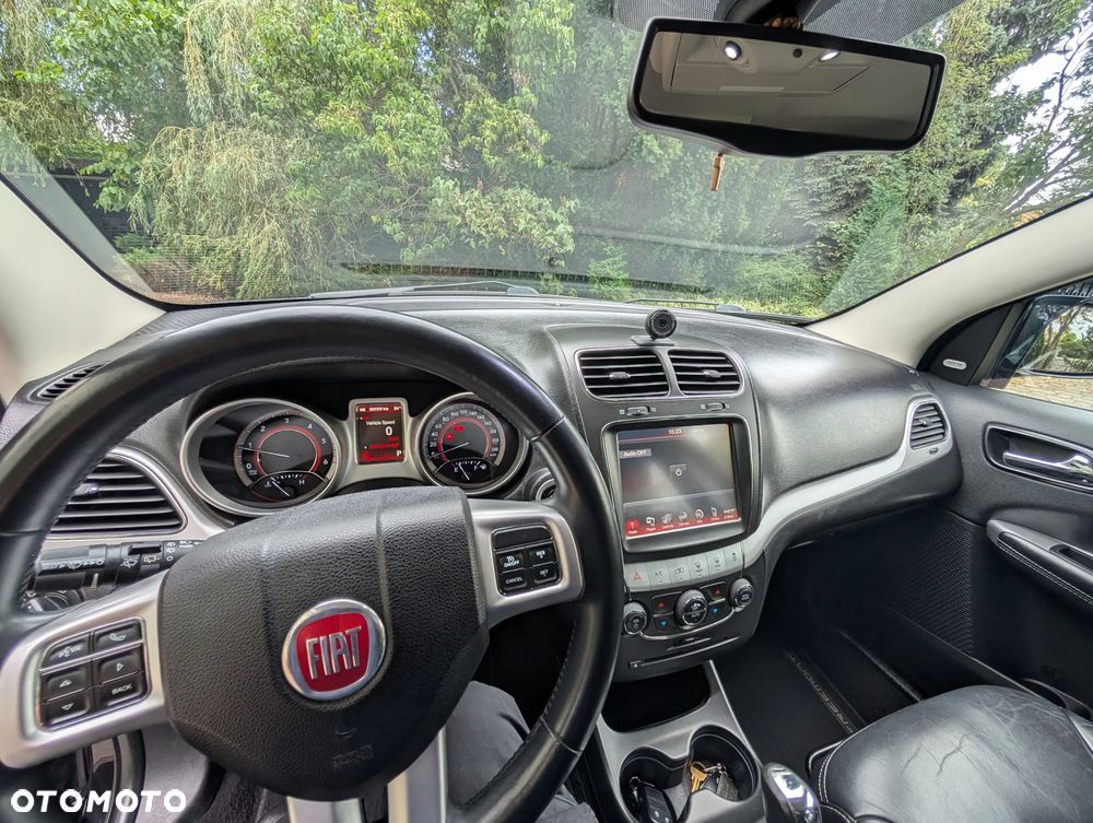 Fiat Freemont 2.0 Multijet Black Code AWD - 11