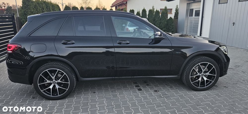Mercedes-Benz GLC 220 d 4Matic 9G-TRONIC AMG Line - 5