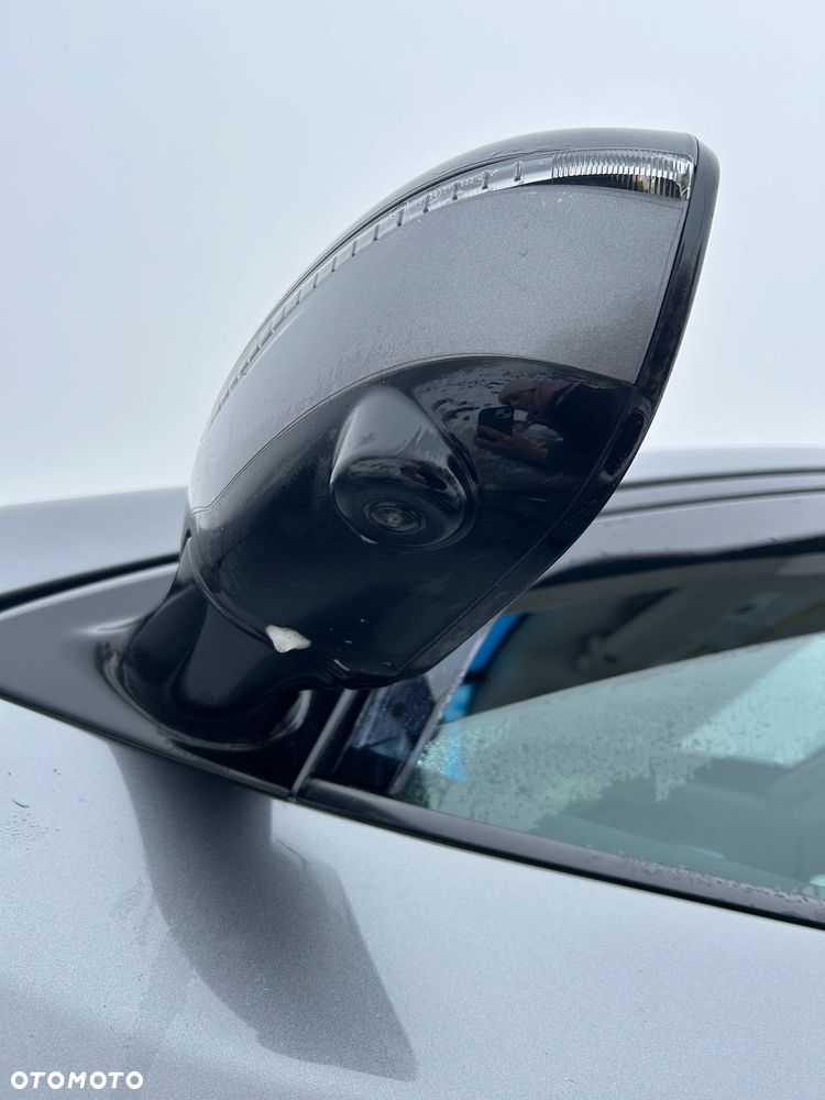 Nissan Pathfinder - 37