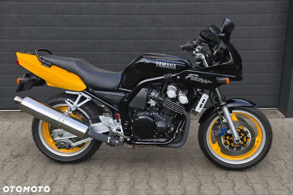 Yamaha FZS