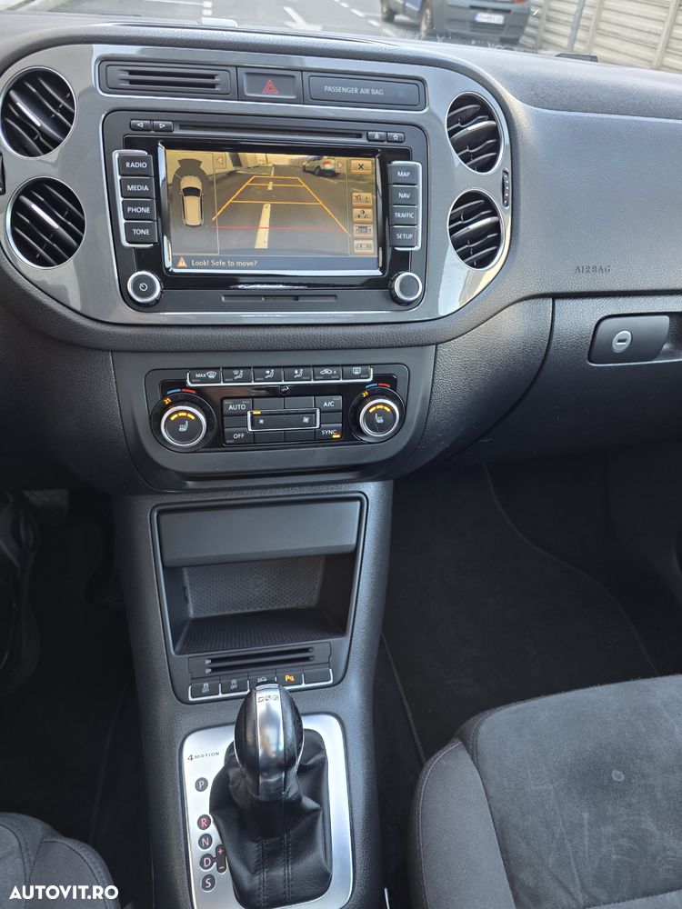 Volkswagen Tiguan 2.0 TDI DPF 4Motion BlueMotion Technology DSG Exclusive - 13