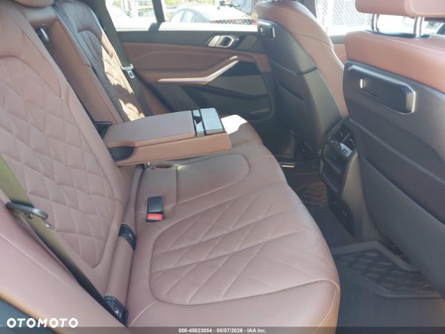 BMW X5 xDrive40i - 10