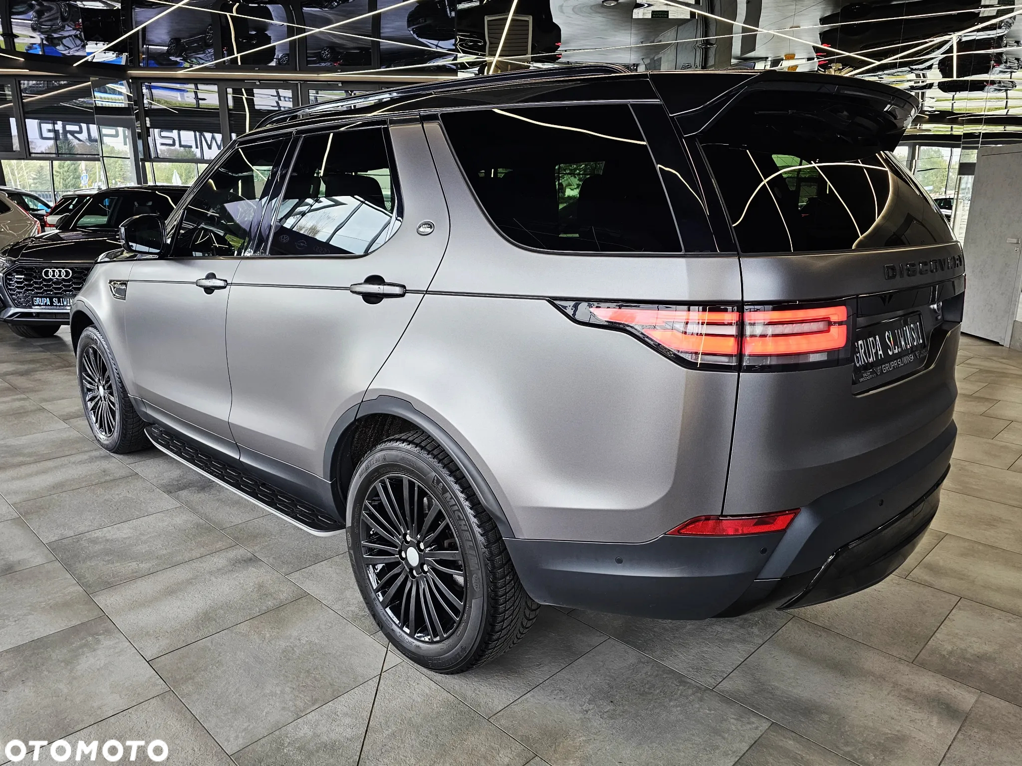 Land Rover Discovery V 2.0 TD4 HSE Luxury - 7