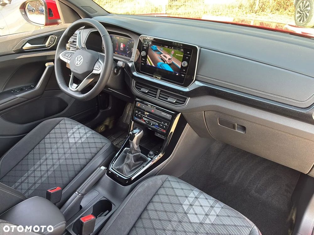 Volkswagen T-Cross - 26