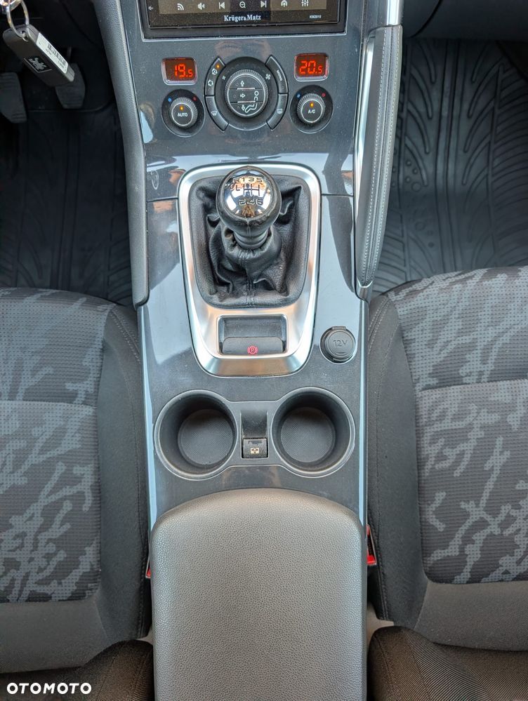 Peugeot 3008 155 THP Premium - 14