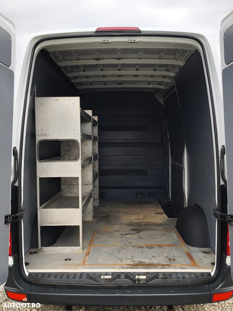 Mercedes-Benz Sprinter - 17