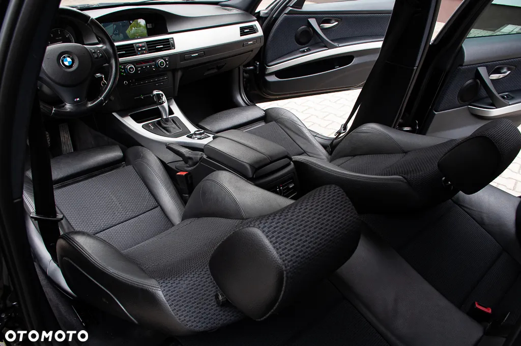 BMW Seria 3 320d xDrive DPF Touring Edition Fleet Exclusive - 31