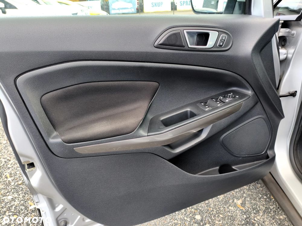 Ford EcoSport 1.0 EcoBoost COOL&CONNECT - 17