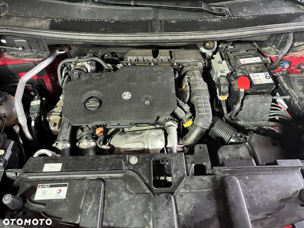 Peugeot 3008 BlueHDi 130 Stop & Start EAT8 Allure - 12