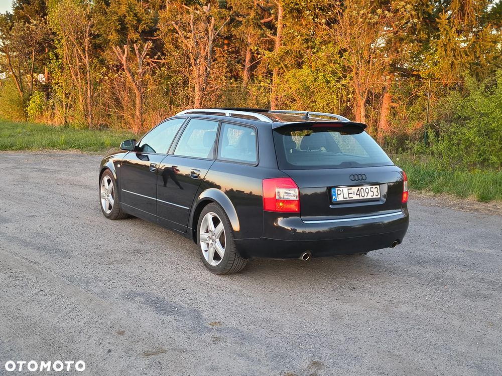 Audi A4 Avant 3 - 35