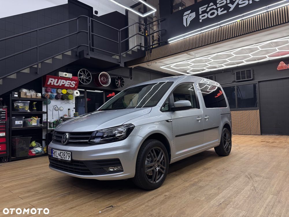 Volkswagen Caddy 2.0 TDI Highline - 20