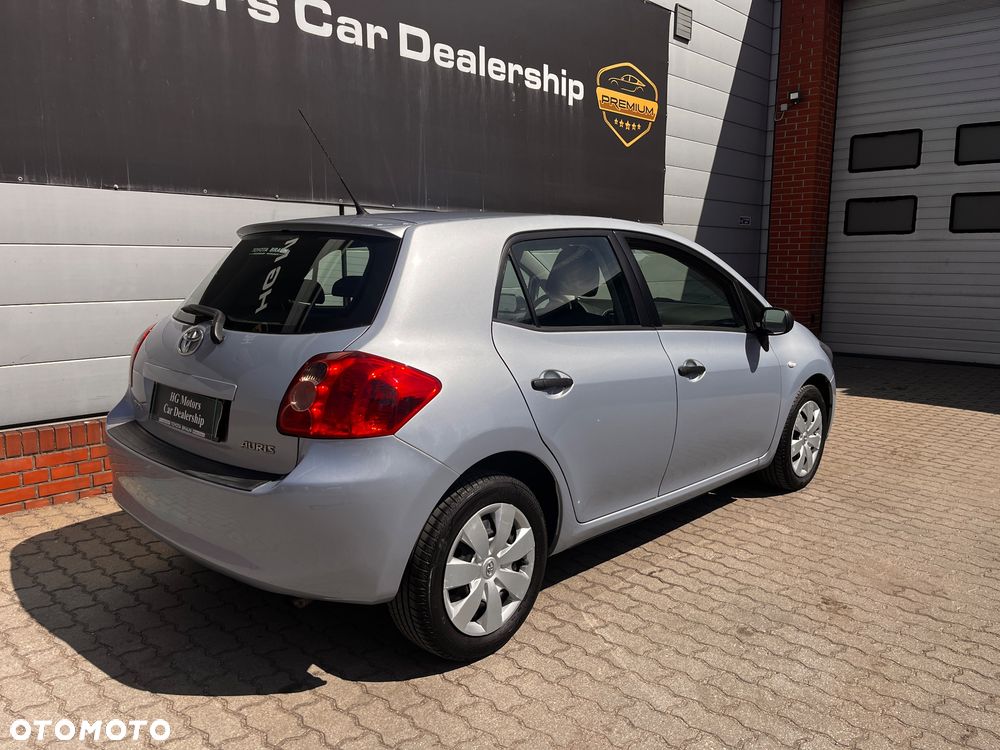 Toyota Auris 1.33 VVT-i Life - 15