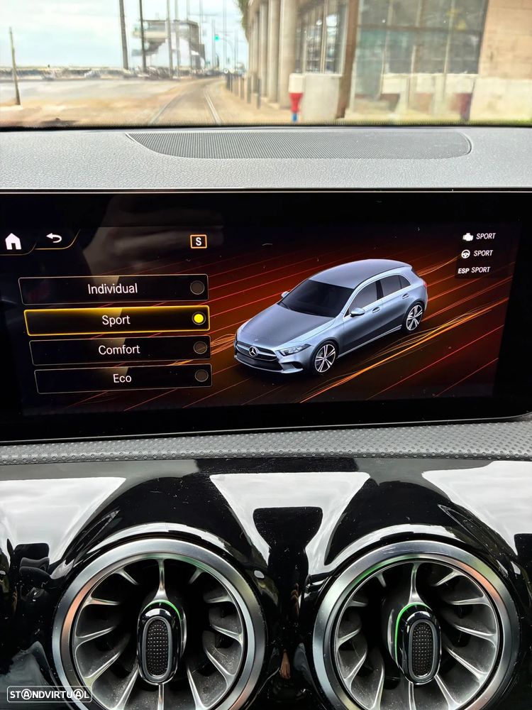 Mercedes-Benz A 200 AMG Line Aut. - 11