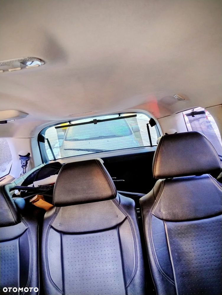 Citroën C4 Grand Picasso - 23