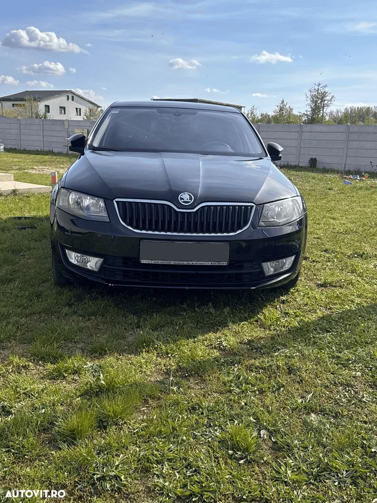 Skoda Octavia 1.6 TDI Business DSG - 1