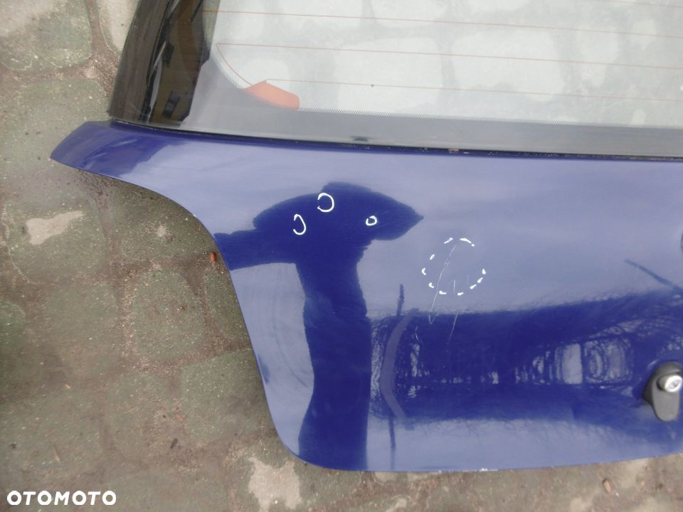 Klapa TOYOTA YARIS I - 7