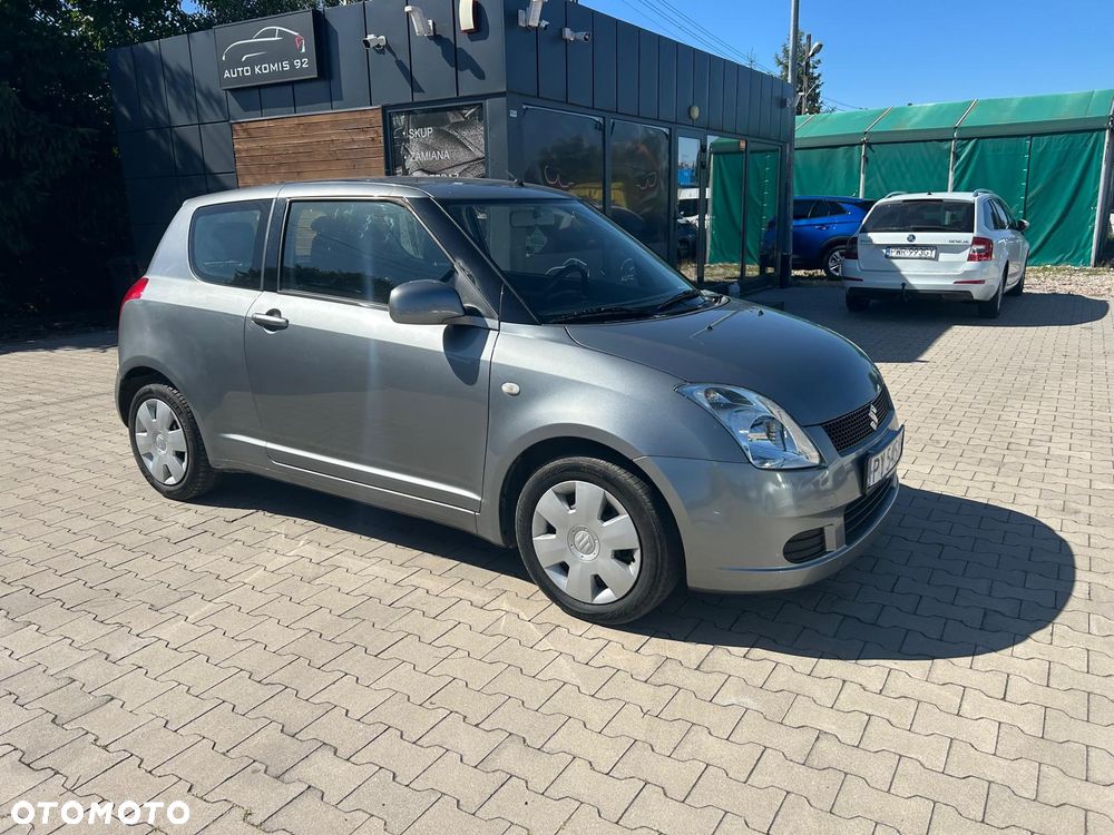 Suzuki Swift 1.3 Club - 2