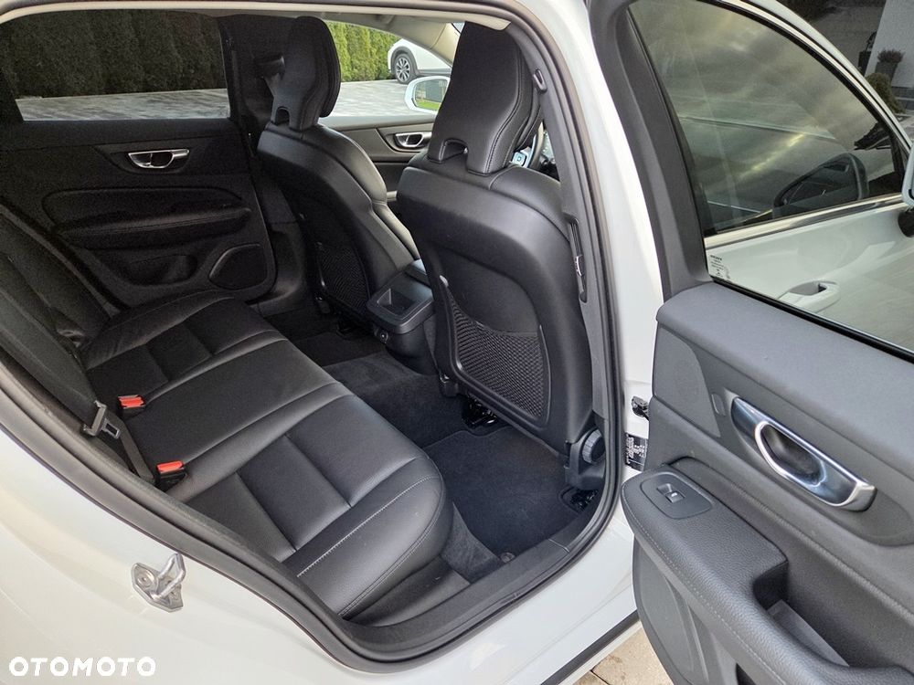 Volvo V60 B4 D Geartronic Inscription - 31