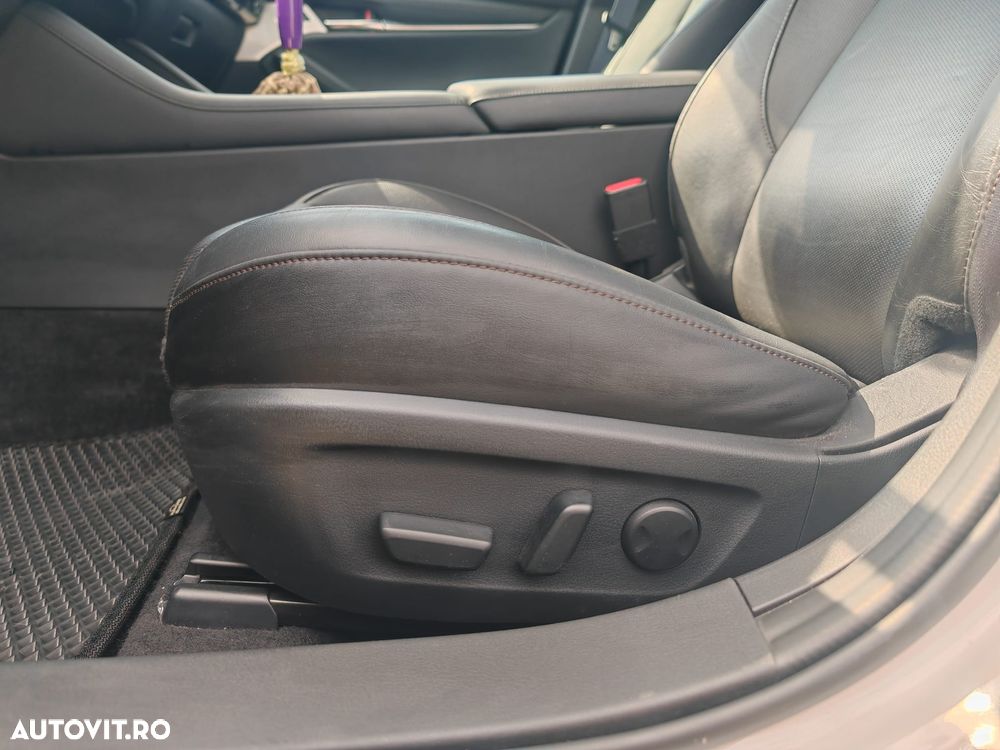 Mazda 3 e-SKYACTIV-X 186 M HYBRID EXCLUSIVE-LINE - 15