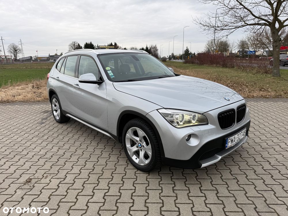 BMW X1 sDrive16d Sport Line - 1