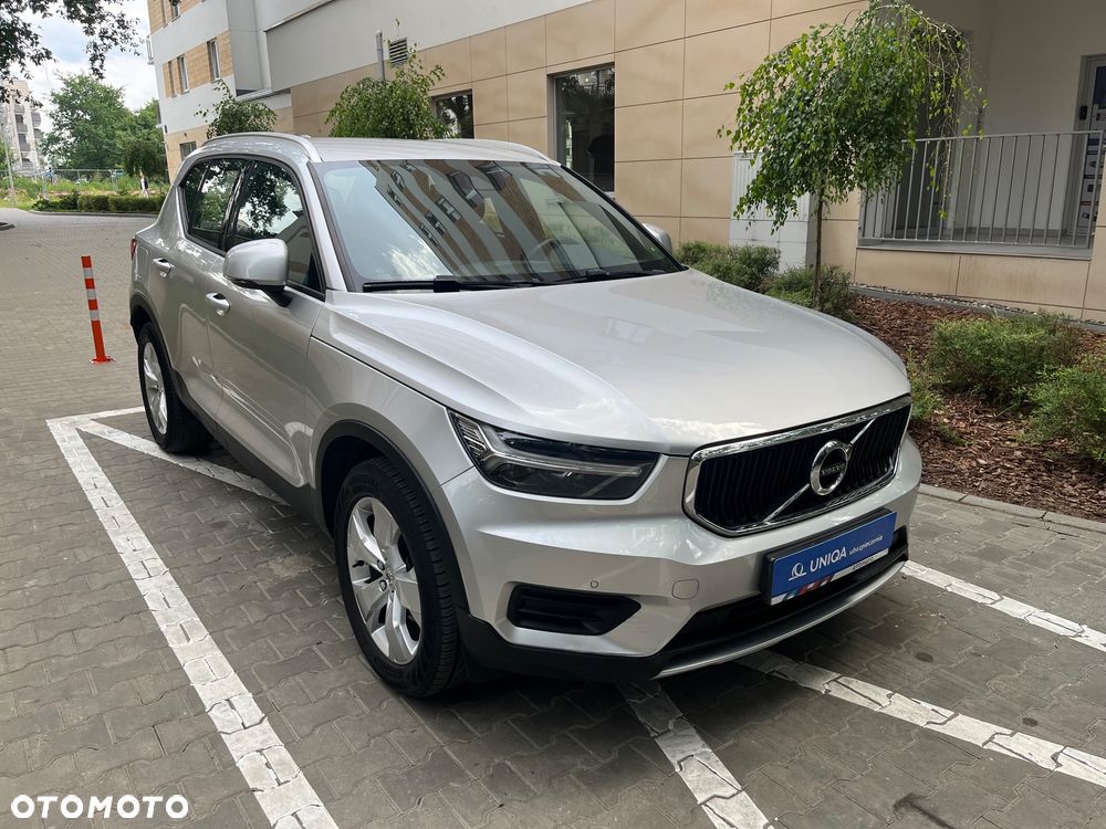 Volvo XC 40 D3 Momentum Pro - 2
