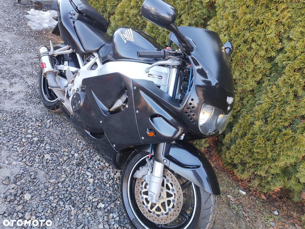 Honda CBR - 4