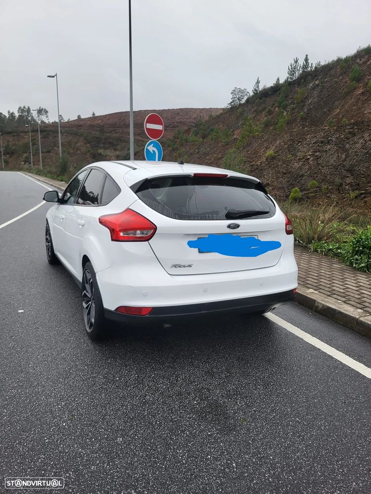 Ford Focus 1.5 TDCi Trend+ - 2