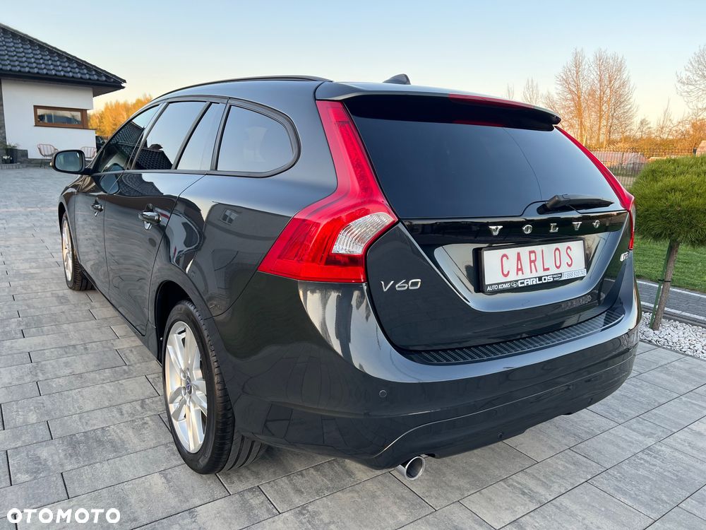 Volvo V60 D3 Summum - 6