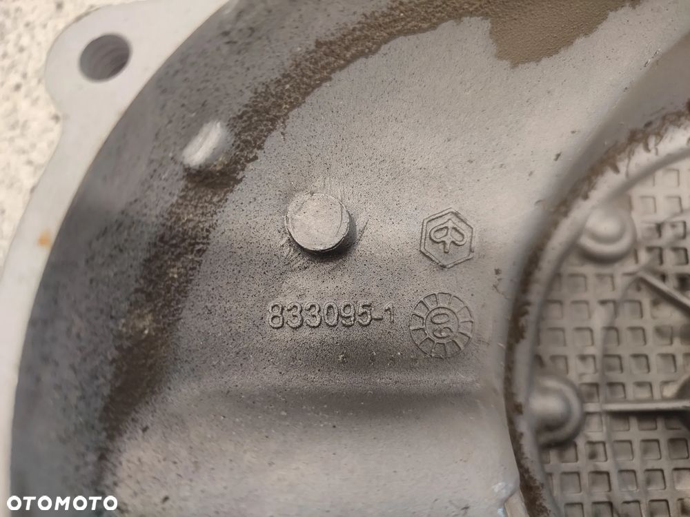 Dekiel, pokrywa silnika Piaggio Liberty 50 - 13