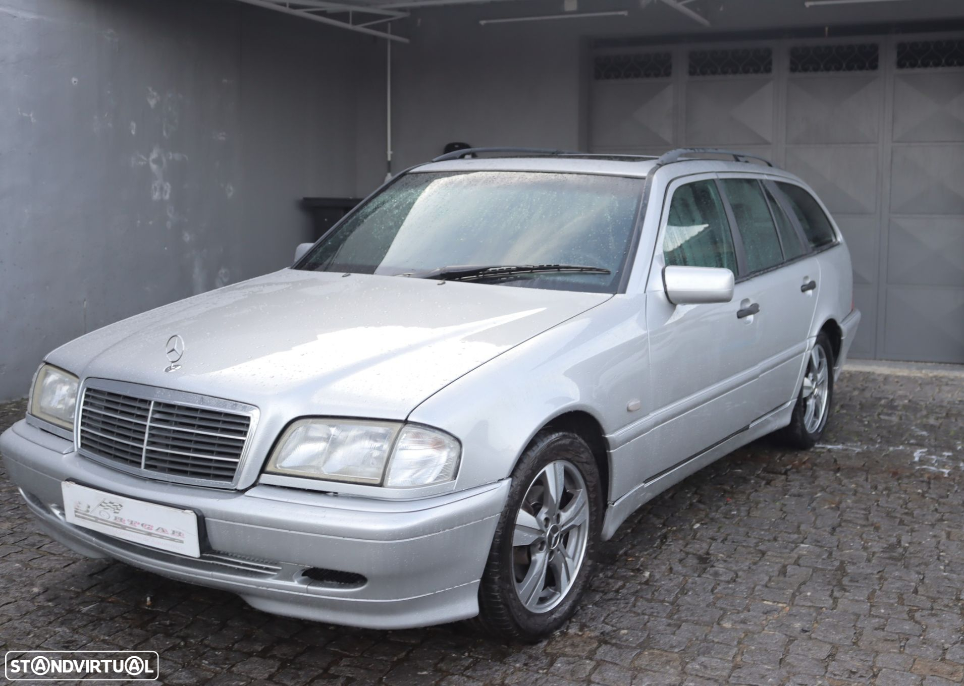 Mercedes-Benz C 220 D Elegance - 23