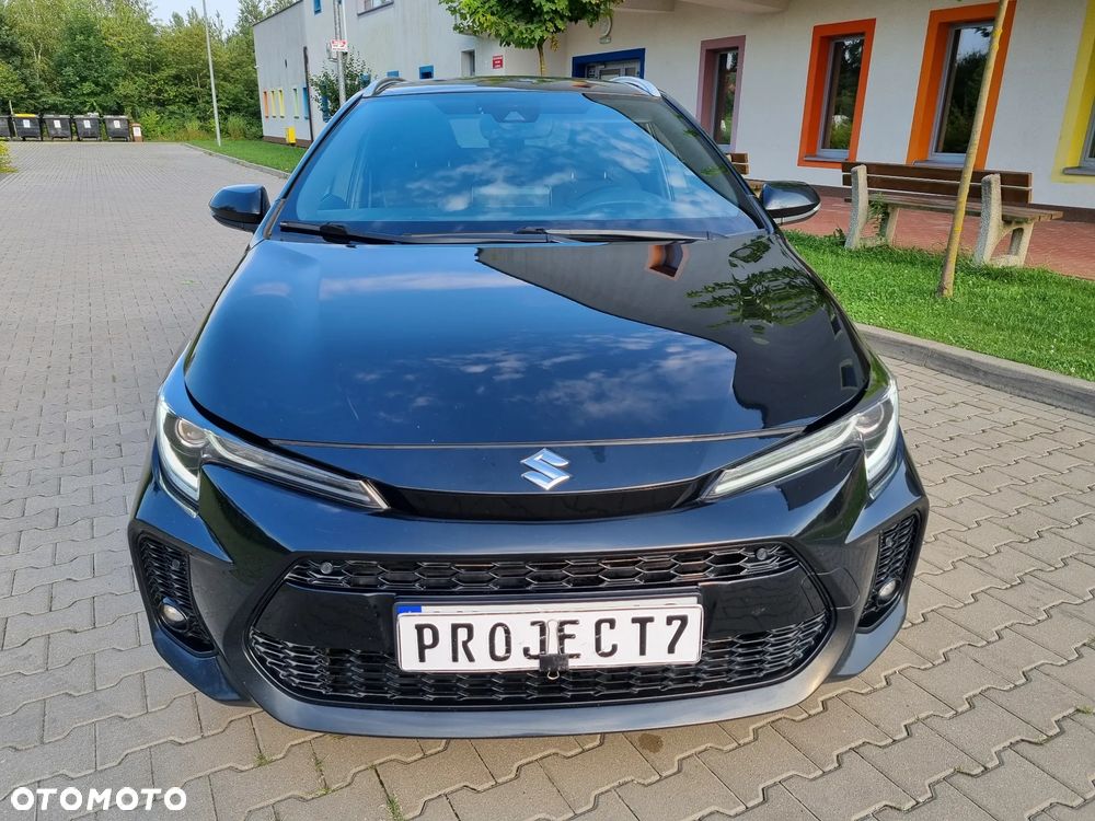 Suzuki Swace 1.8 Hybrid Premium Plus CVT - 4