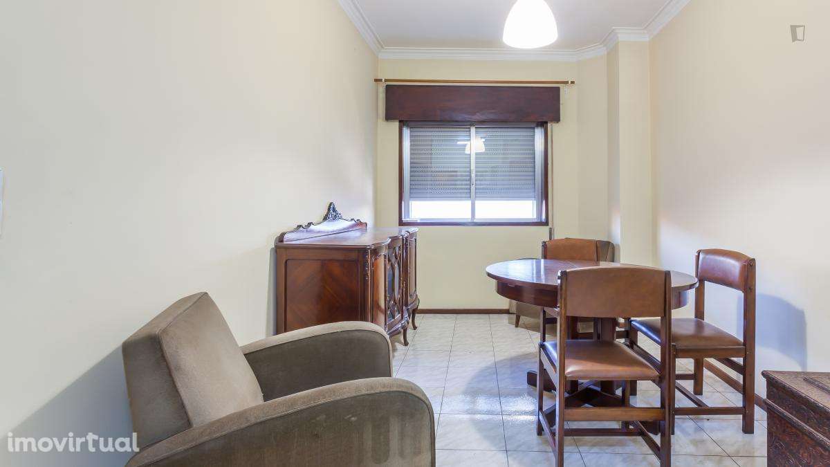 Apartamento com 1 quartos - localizado em Pedrouços Porto - Grande imagem: 2/17