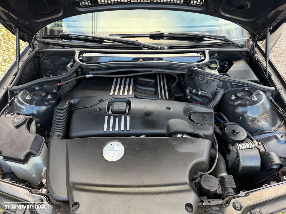 BMW 320 d Touring - 10