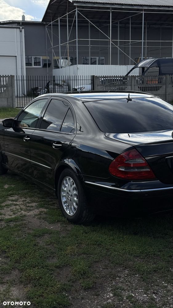 Mercedes-Benz Klasa E - 2