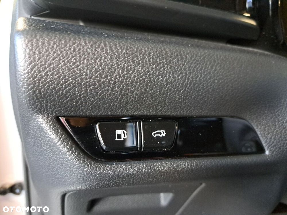 Lexus NX 350h Omotenashi AWD - 28