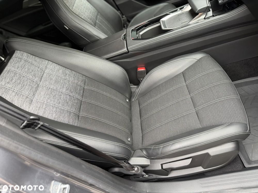 Renault Austral 1.3 TCe mHEV Techno - 10