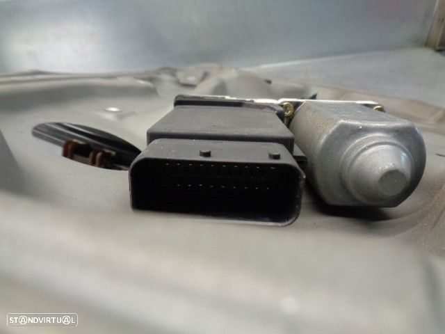 ELEVADOR DE VIDRO FRONTAL DIREITO VOLKSWAGEN GOLF IV 2001 -1C1959802A - 3