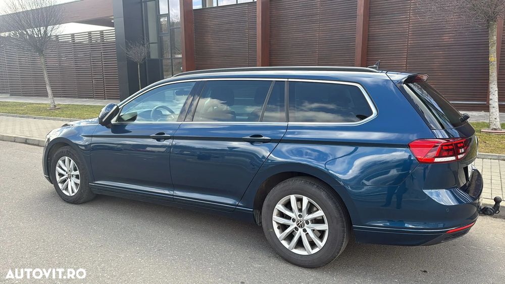 Volkswagen Passat - 6