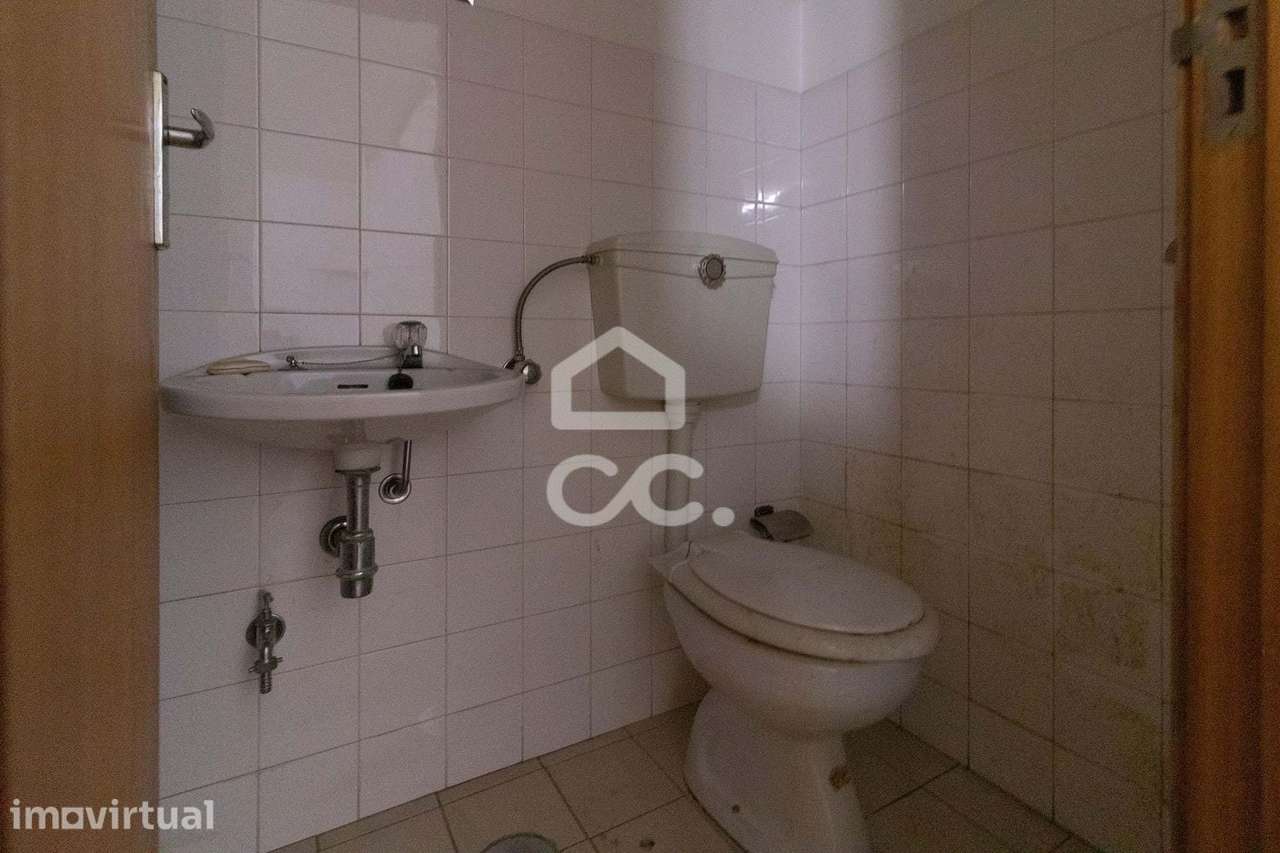 Loja em Azurém - Guimarães - Grande imagem: 3/4